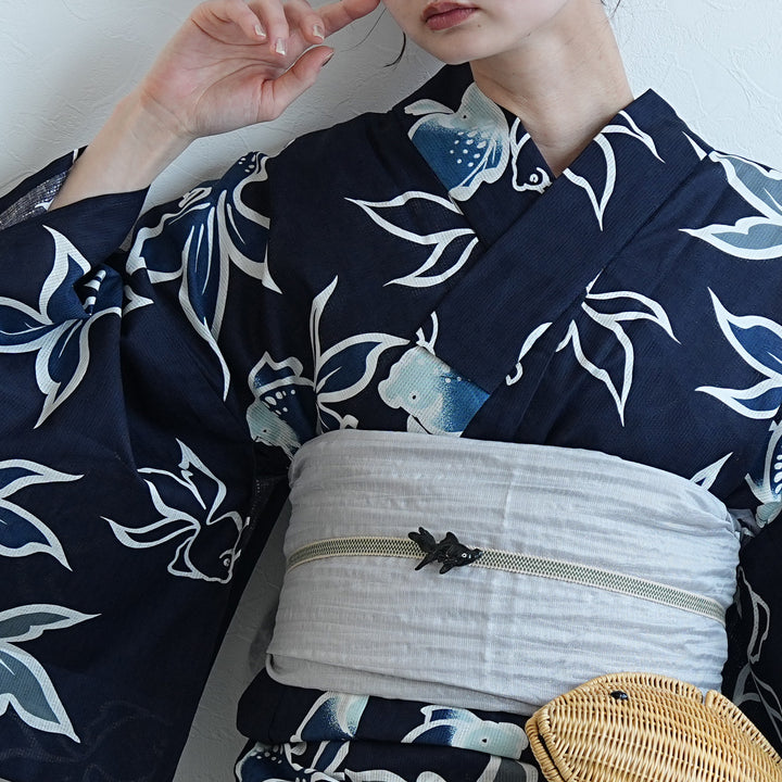 utatane 高級変わり織 浴衣3点セット（浴衣・帯・下駄）紺地に青の