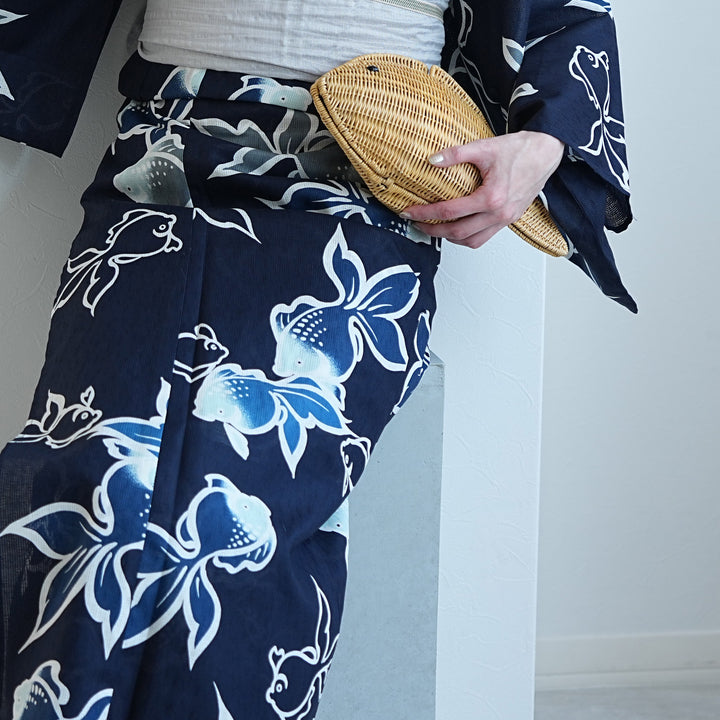 utatane 高級変わり織 浴衣3点セット（浴衣・帯・下駄）紺地に青の