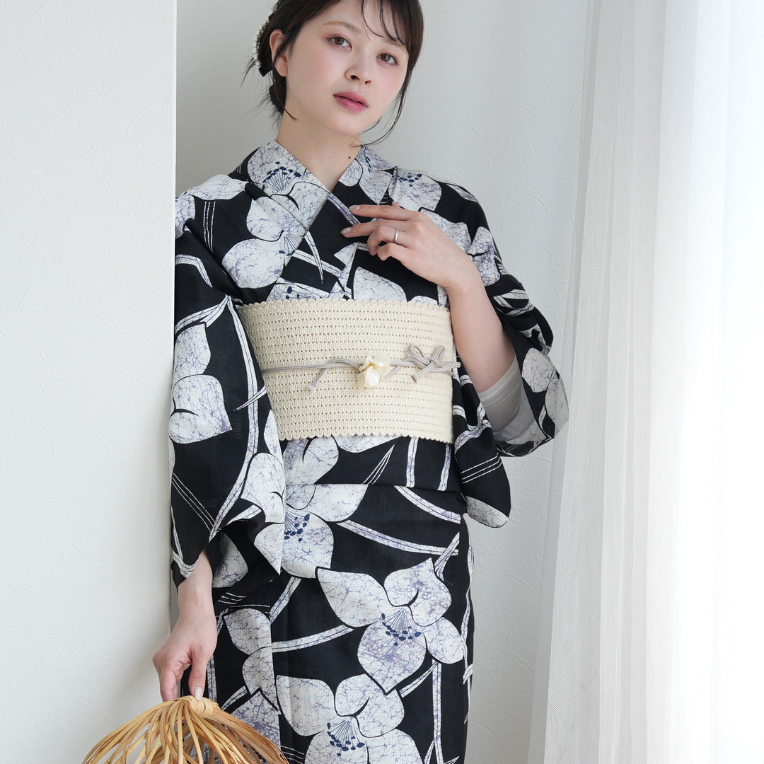 高級変わり織 浴衣3点セット（浴衣・帯・下駄）紺地にろうけつ寄せの