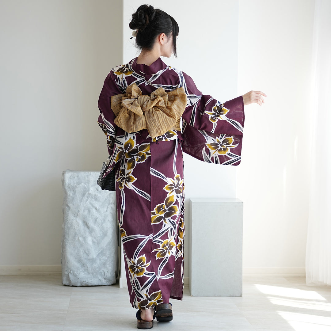 utatane 高級変わり織 浴衣3点セット（浴衣・帯・下駄）紫に伸びやかな