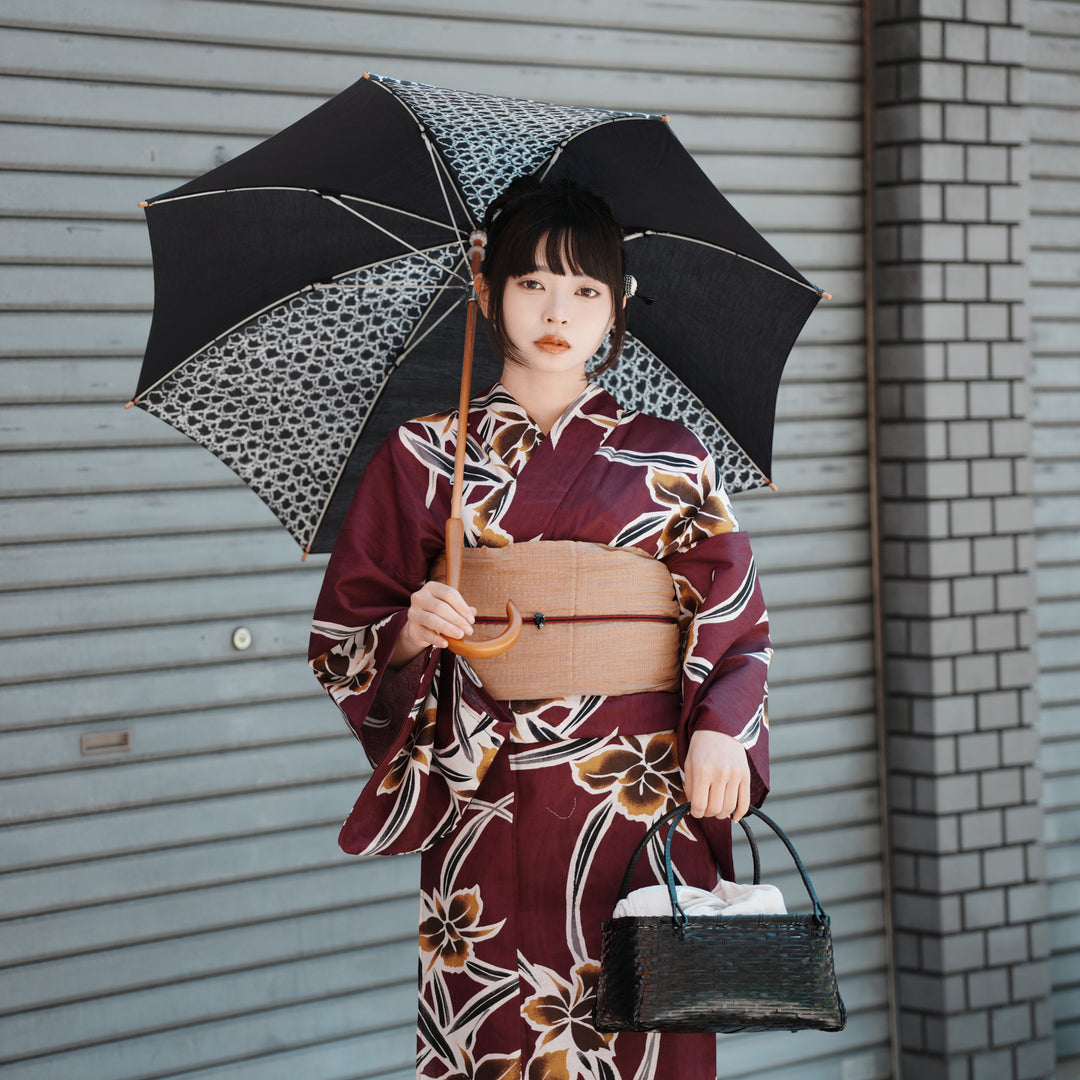 utatane 高級変わり織 浴衣3点セット（浴衣・帯・下駄）紫に伸びやかな
