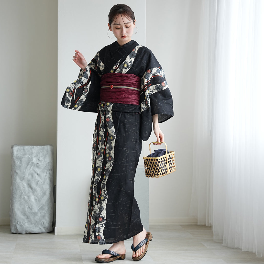 utatane 高級変わり織 浴衣3点セット（浴衣・帯・下駄）ブラックに片
