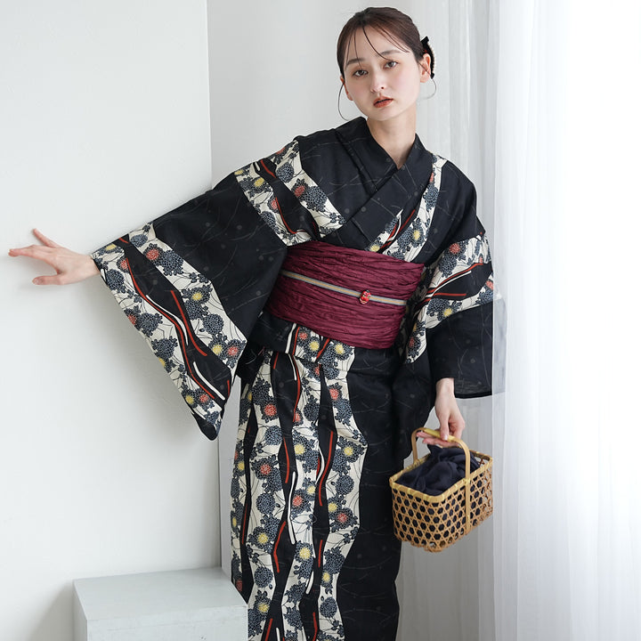 utatane 高級変わり織 浴衣3点セット（浴衣・帯・下駄）ブラックに片
