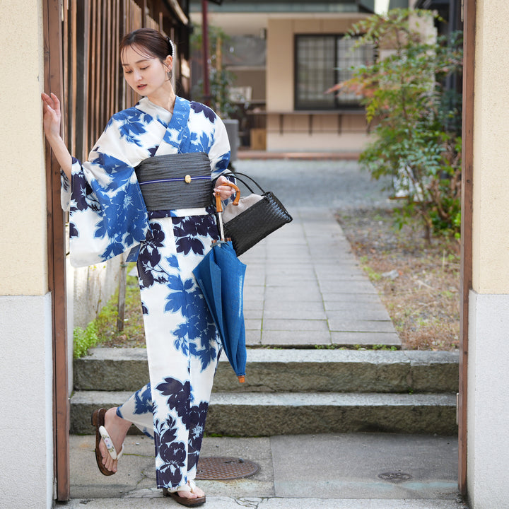 高級変わり織 浴衣3点セット（浴衣・帯・下駄）藍の静寂・大輪更紗