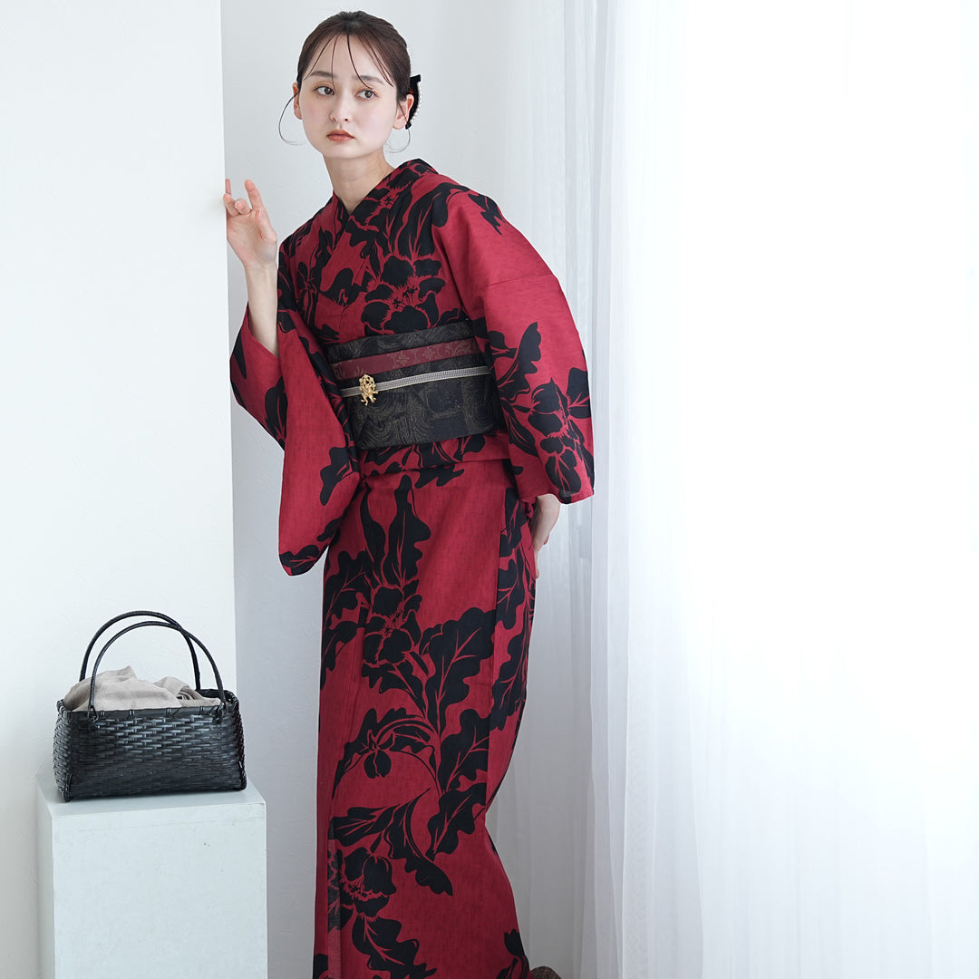 utatane 高級変わり織 浴衣3点セット（浴衣・帯・下駄）モダン赤に黒の