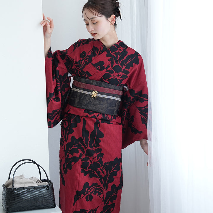 utatane 浴衣3点セット レトロ赤のよろけ縞 綿麻 高級変わり織 utatane 高級変わり織 浴衣3点セット（浴衣・帯・下駄）モダン赤に黒の