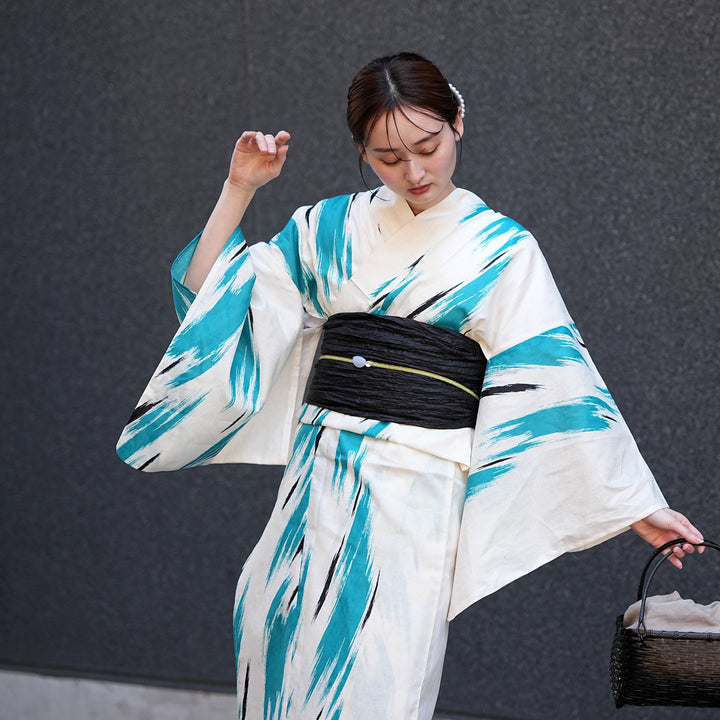 utatane 高級変わり織 浴衣3点セット（浴衣・帯・下駄）片寄せ