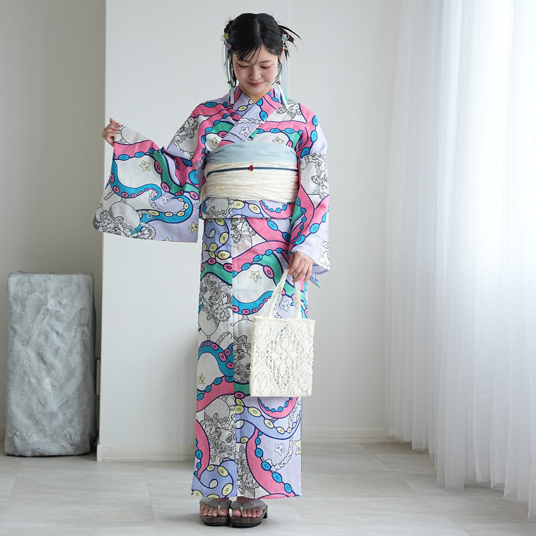 鉛筆画 「なれない浴衣」作品Ｎｏ．100 ニコアンティーク×せきやゆりえ 浴衣3点セット（浴衣・帯・下駄