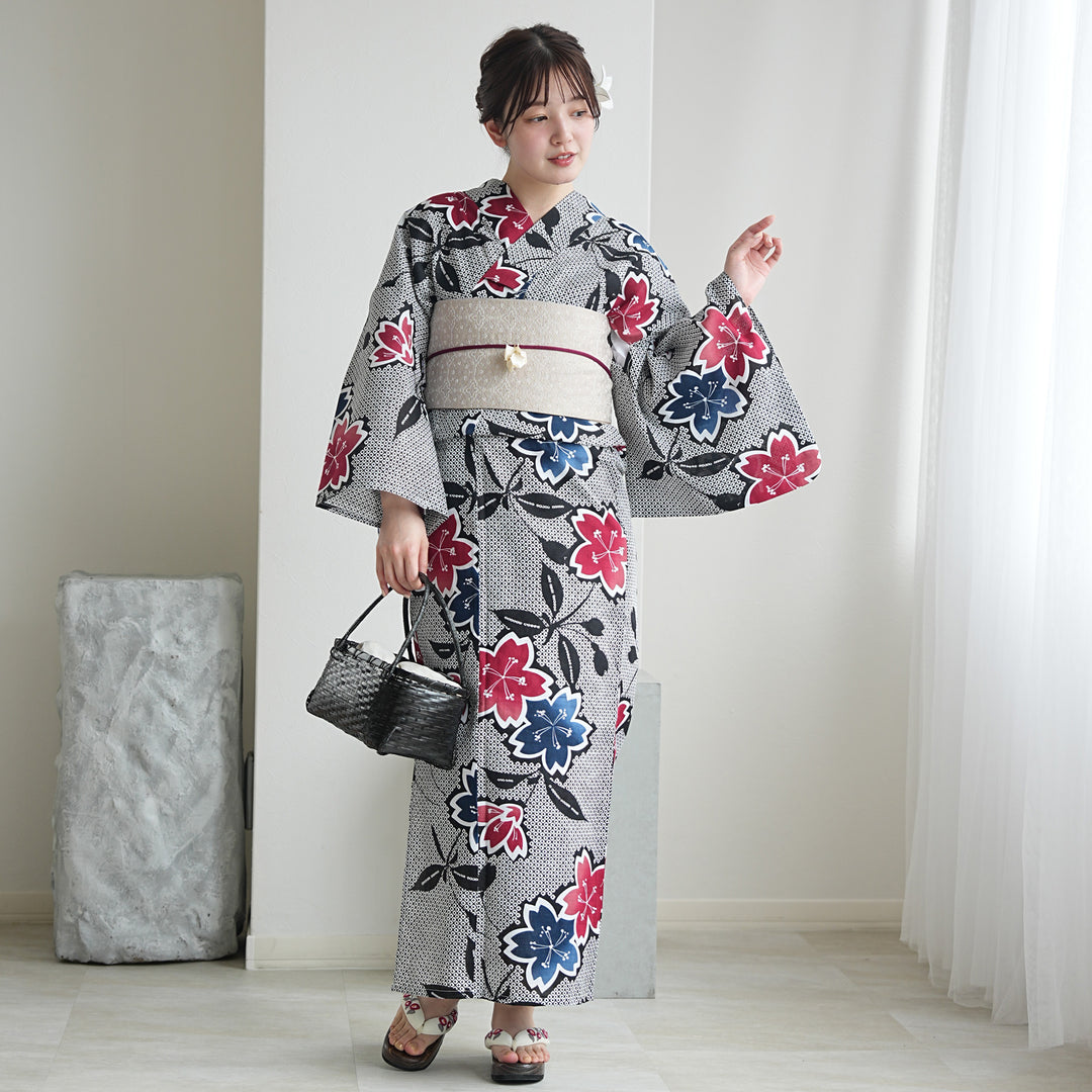 高級変わり織 浴衣3点セット（浴衣・帯・下駄）粋モダン 黒の絞り柄に
