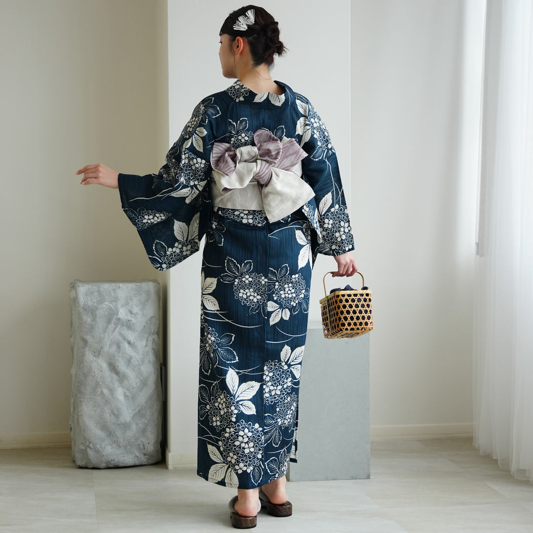 綿麻 浴衣3点セット（浴衣・帯・下駄）鉄紺にあじさい】高級変わり織