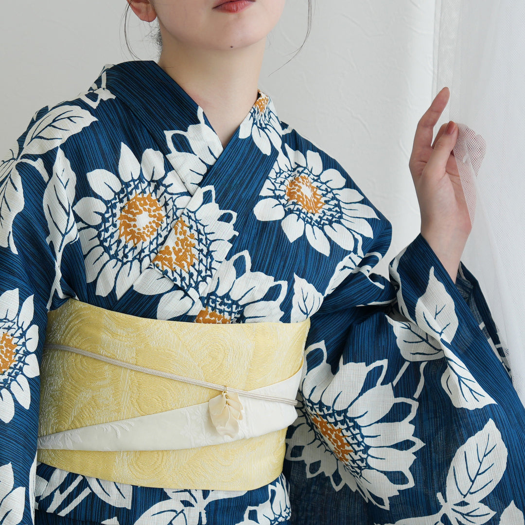 高級変わり織 浴衣3点セット（浴衣・帯・下駄）鉄紺にひまわり】綿麻