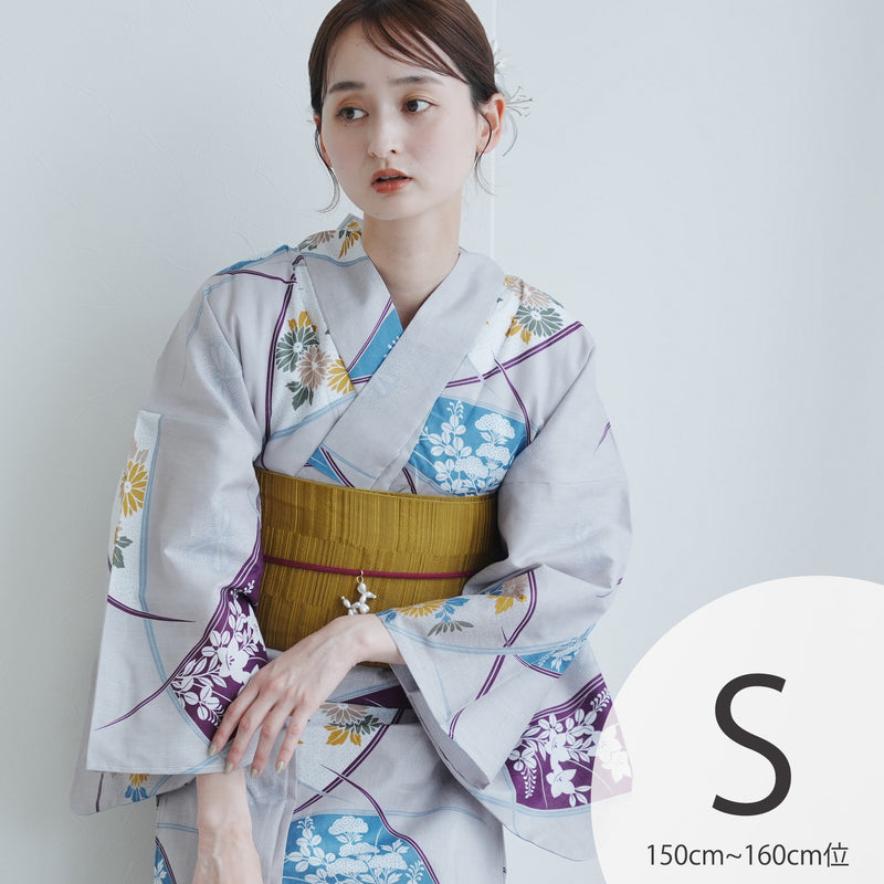 【utatane 高級変わり織 浴衣3点セット ( ゆかた・帯・下駄 ) グレーに露芝紋の古典花】 Sサイズ （150-160cm）国産生地 国内染色　昭和初期アンティーク復刻版（5011269411）