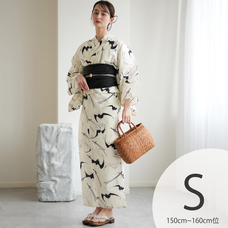 【ニコアンティーク 高級変わり織 浴衣3点セット ( ゆかた・帯・下駄 )オフホワイト蝙蝠】 Sサイズ（150-160cm） 国産生地 国内染色　個性派きもの（5011273811）