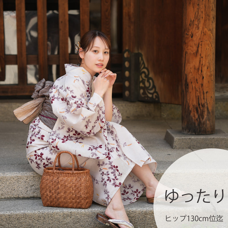 【utatane 高級変わり織 浴衣3点セット ( ゆかた・帯・下駄 ) いちご色に溶け込む萩とトンボ】3Lサイズ（ヒップ約130cm位まで対応） 国産生地 国内染色　昭和初期アンティーク復刻版（5013266911）