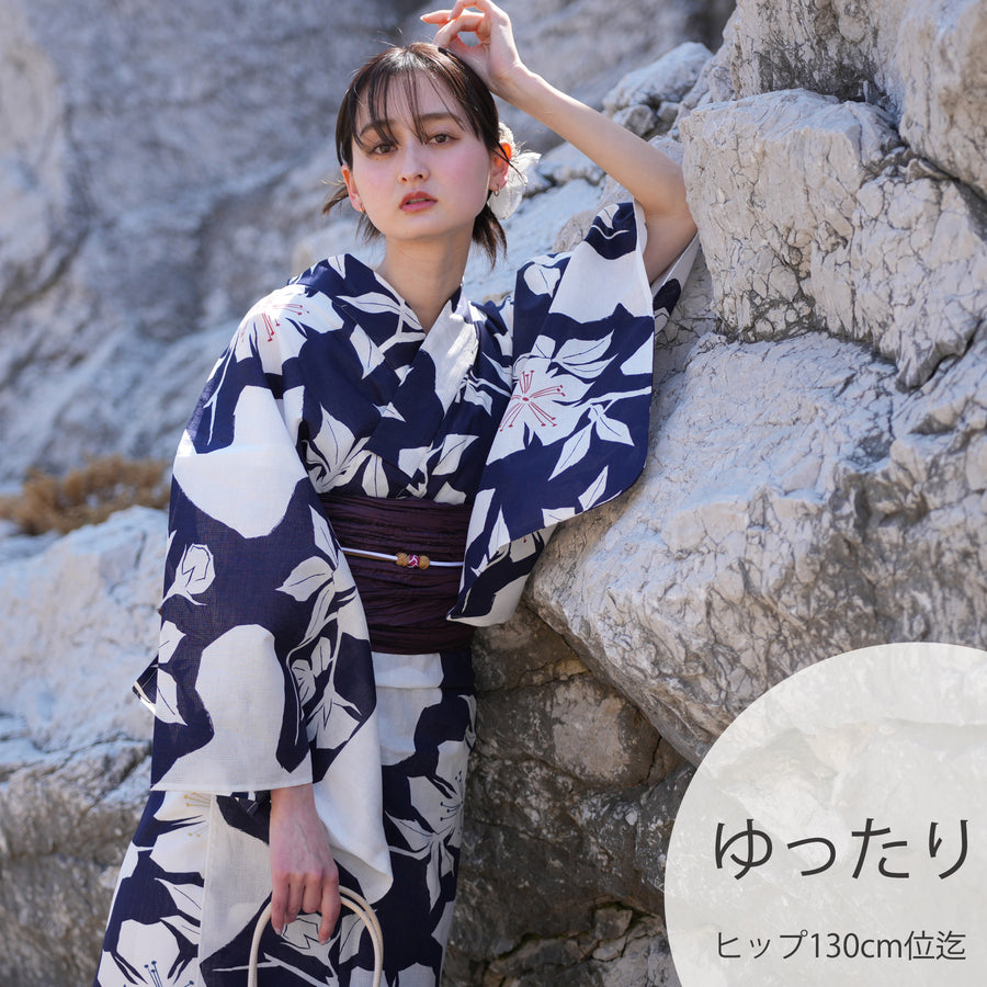 夏すがた 浴衣反物 ネイビー いちご柄 綿100% 約12m 夏すがた 浴衣反物 ネイビー いちご柄 綿100% 約12m - メルカリ