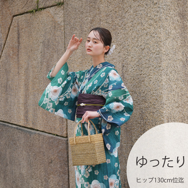 【utatane 高級変わり織 浴衣3点セット ( ゆかた・帯・下駄 )かすれ緑ぼかしの梅】 3Lサイズ（ヒップ約130cm位まで対応） 国産生地 国内染色　昭和初期アンティーク復刻版（5013280011）