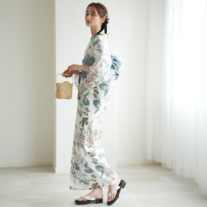 utatane 白地にミントのとりどりの花 浴衣セット　Sサイズ utatane｜utatane Sサイズ 浴衣3点セット 白地にミントの