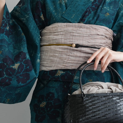 【セパレート高級変わり織 二部式浴衣3点セット ( ゆかた上下・帯・下駄 )ピーコックに牡丹の絞り柄】フリーサイズ  国産生地 国内染色 昭和初期アンティーク復刻版 （5016277711）
