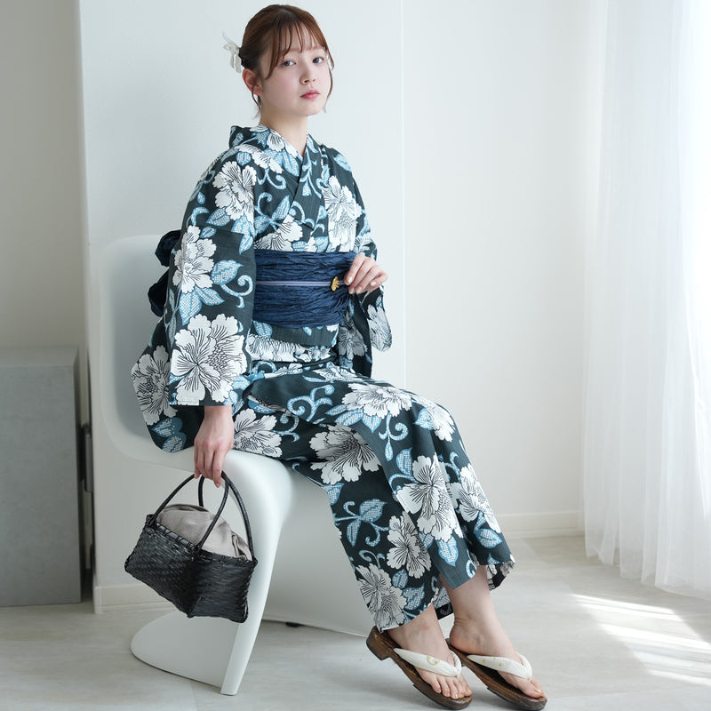 【セパレート高級変わり織 二部式浴衣3点セット ( ゆかた上下・帯・下駄 ) 鉄紺に牡丹唐草】フリーサイズ  国産生地 国内染色 昭和初期アンティーク復刻版 （5016279311）