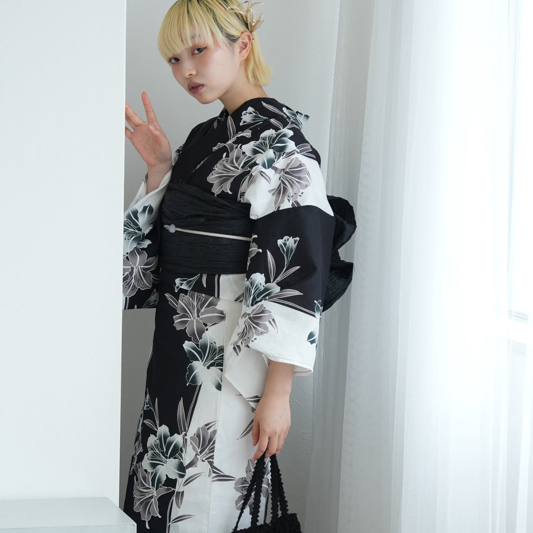 【新品未使用】浴衣　ゆかた　Lサイズ　白✖黒ホワイト✖ブラック L セパレート 二部式浴衣3点セット ( ゆかた上下・帯・下駄 )白と黒の