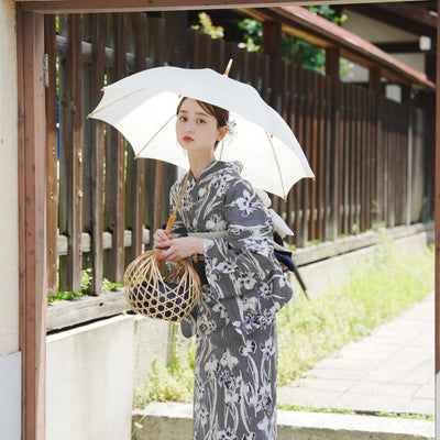 【utatane×Acka.  浴衣4点セット ( ゆかた・帯２点・下駄 ) 鮫小紋と菖蒲 navy】Acka. (@acka_official)オリジナル 限定 コラボ  フリーサイズ 国産生地 国内染色　（5020266111）