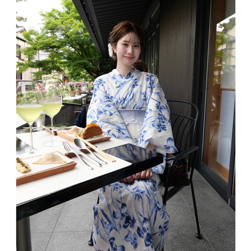 【utatane×Acka.  浴衣4点セット ( ゆかた・帯２点・下駄 ) 鮫小紋と菖蒲 ivory】Acka. (@acka_official)オリジナル 限定 コラボ  フリーサイズ 国産生地 国内染色　（5020266311）