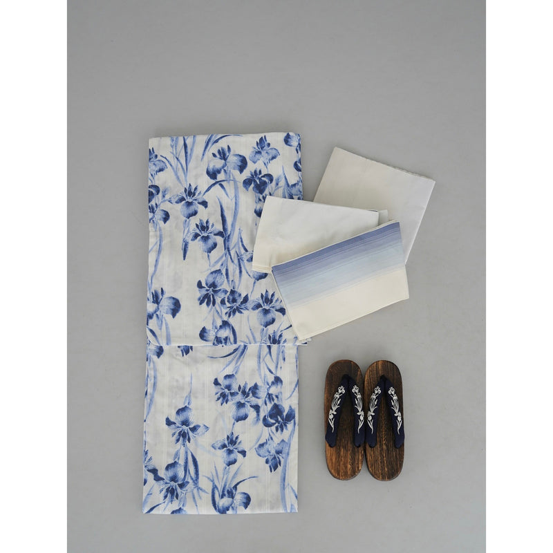 【utatane×Acka.  浴衣4点セット ( ゆかた・帯２点・下駄 ) 鮫小紋と菖蒲 ivory】Acka. (@acka_official)オリジナル 限定 コラボ  フリーサイズ 国産生地 国内染色　（5020266311）