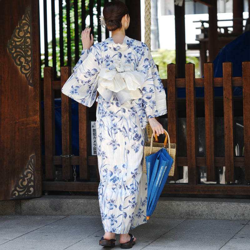 【utatane×Acka.  浴衣4点セット ( ゆかた・帯２点・下駄 ) 鮫小紋と菖蒲 ivory】Acka. (@acka_official)オリジナル 限定 コラボ  フリーサイズ 国産生地 国内染色　（5020266311）