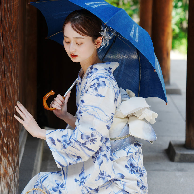 【utatane×Acka.  浴衣4点セット ( ゆかた・帯２点・下駄 ) 鮫小紋と菖蒲 ivory】Acka. (@acka_official)オリジナル 限定 コラボ  フリーサイズ 国産生地 国内染色　（5020266311）