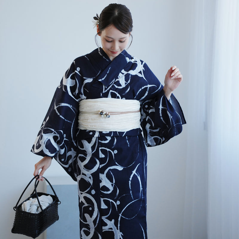 【高級変わり織 浴衣2点セット ( ゆかた・帯 ) 紺地にグレーのぼかし筆描き】 レディース コットン100％ フリーサイズ（5026291211）