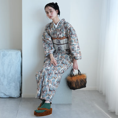 【ニコアンティーク 単衣着物 ドッグ・エキスポ ベルデ】 着物 単品 レトロ レディース ファブリック着物 深緑 青緑 くすみグリーン 犬 チワワ アフガンハウンド ビーグル シーズー 洗える着物 日本製（5132607500）