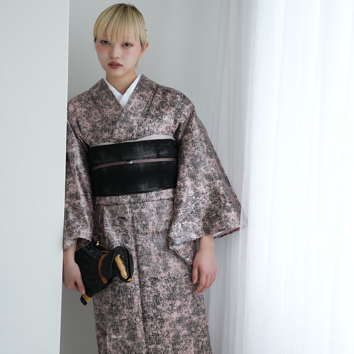 ニコアンティーク 単衣着物 レザー調きもの ピンク×黒】 着物 単品