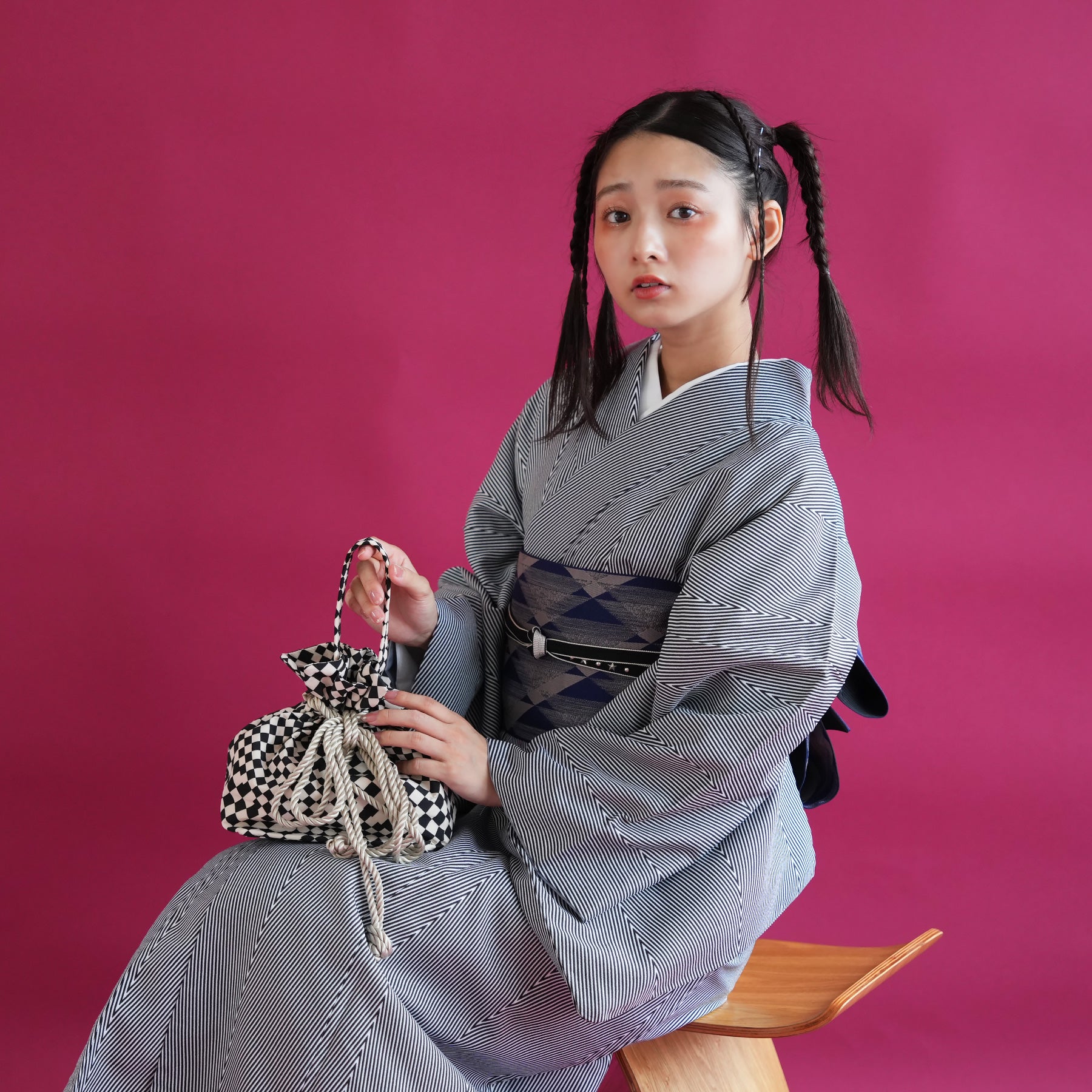 5MKO385 着物 袷着物 小紋 黒 単色 シンプル - 北海道の服/ファッション