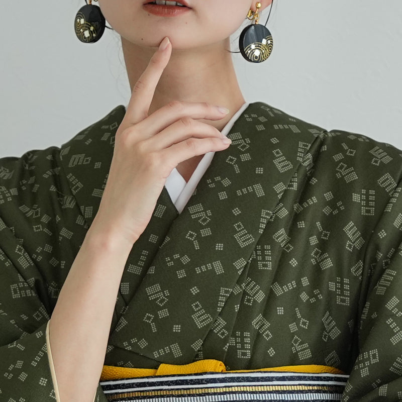 【袷着物　緑の源氏香柄】きもの単品 カジュアル着物 Lサイズ ポリエステル着物 小紋 仕立て上がり（5144607901）