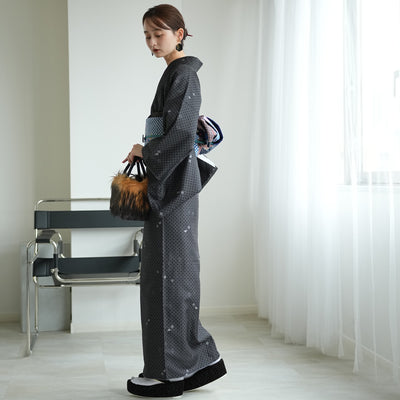 【袷着物　うさぎとかめ小紋・黒】きもの単品 カジュアル着物 Lサイズ ポリエステル着物 小紋 仕立て上がり（5144608001）
