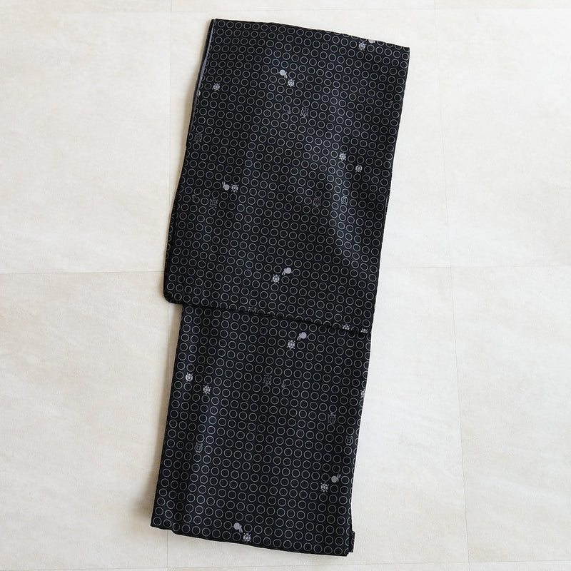 【袷着物　うさぎとかめ小紋・黒】きもの単品 カジュアル着物 Lサイズ ポリエステル着物 小紋 仕立て上がり（5144608001）