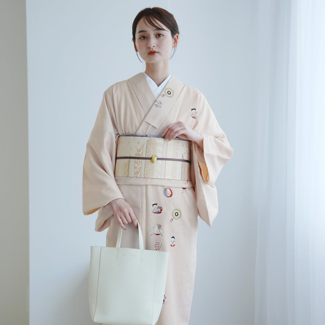 掛軸　美人画　泉紫香　共箱付き　着物姿　お稽古　茶道具　アンティーク Yahoo!オークション -「香」(掛軸) (書)の落札相場・落札価格