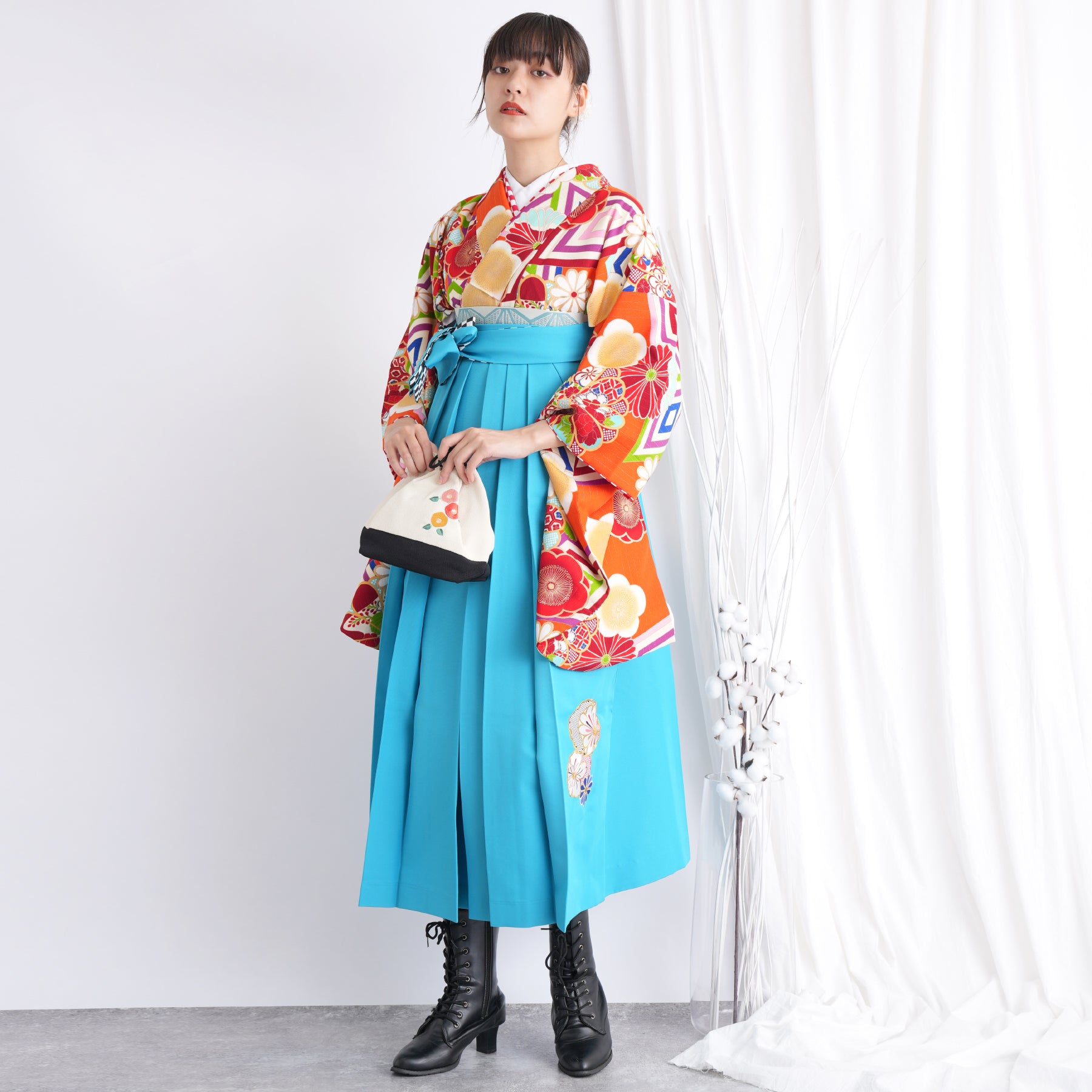 2尺袖 ブランド ポリエステル着物 ジャパンスタイル 金彩 袴用 2尺袖 ポリエステル着物 金彩 乱菊 袴用