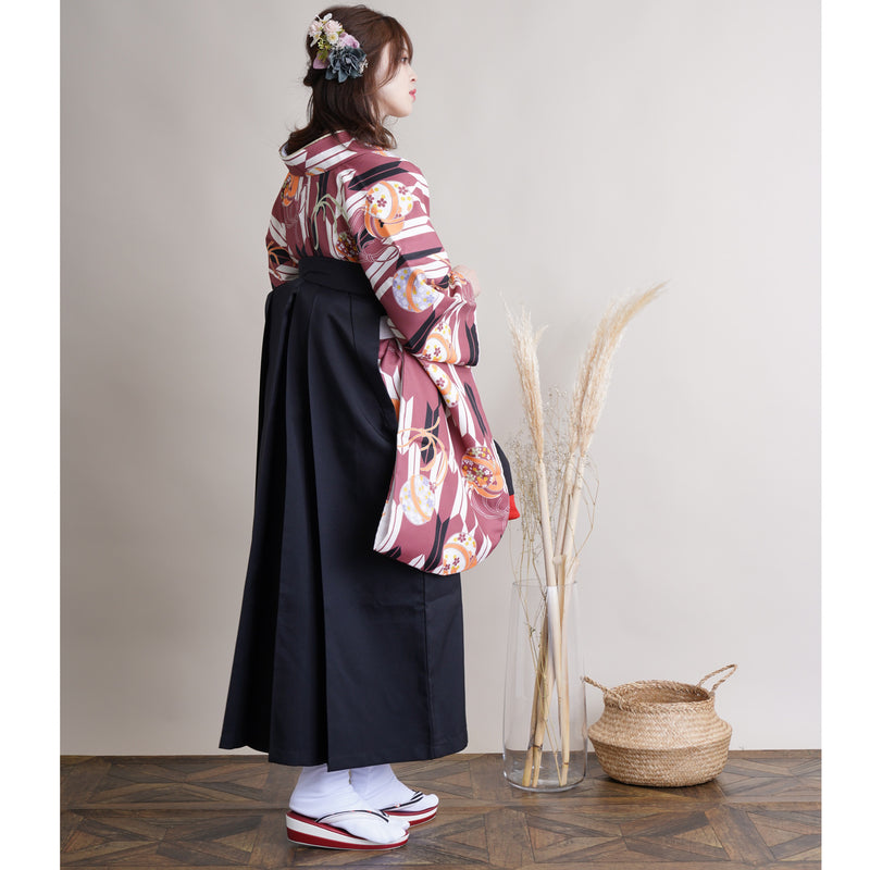 【リサイクル着物】二尺袖着物 単品  販売品 中古 USED 袴用 短丈  矢絣 古典 卒業式 （5175618500）【中古販売】