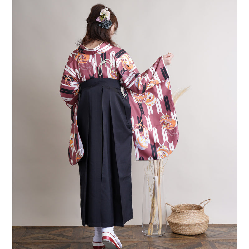 【リサイクル着物】二尺袖着物 単品  販売品 中古 USED 袴用 短丈  矢絣 古典 卒業式 （5175618500）【中古販売】