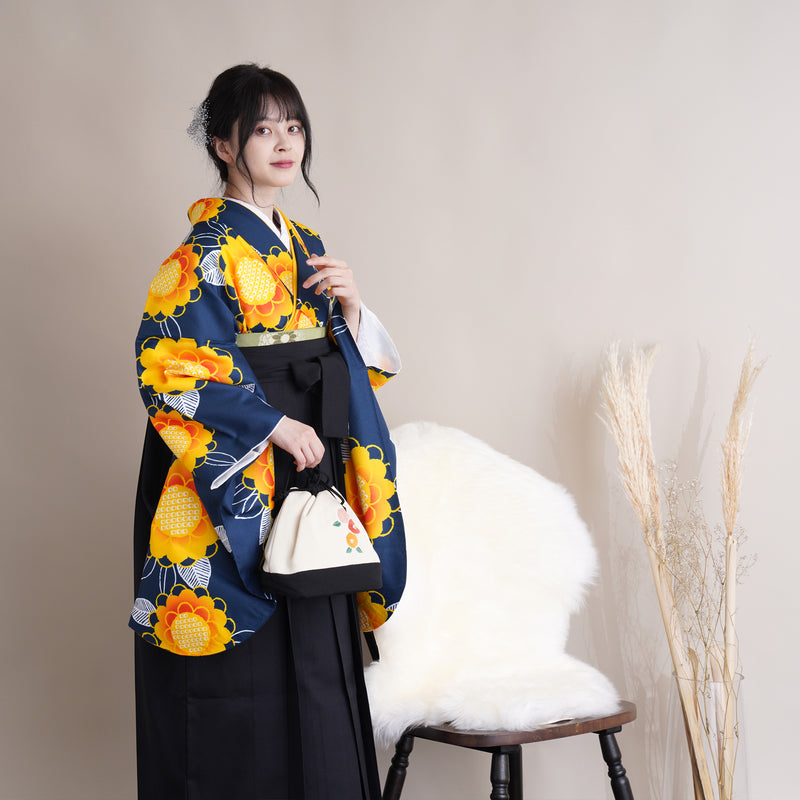 【リサイクル着物】二尺袖着物 単品  販売品 中古 USED 袴用 短丈  ネイビー 花柄 卒業式 ニコアンティーク（5175624800）【中古販売】