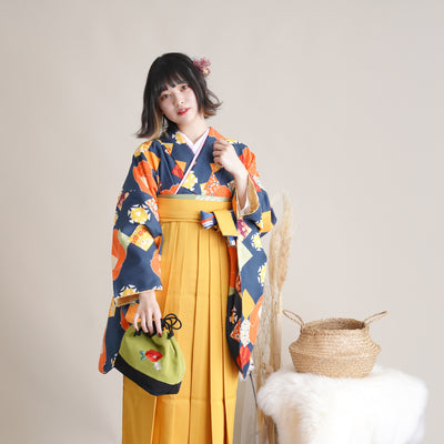 【リサイクル着物】二尺袖着物 単品  販売品 中古 USED 袴用 短丈 紺 椿  卒業式 ひよこ商店 （5175632800）【中古販売】