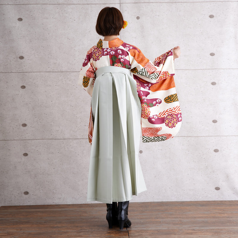 【リサイクル着物】二尺袖着物 単品  販売品 中古 USED 袴用 短丈 きなり 菊 雲取 卒業式 ひよこ商店 （5175651400）【中古販売】