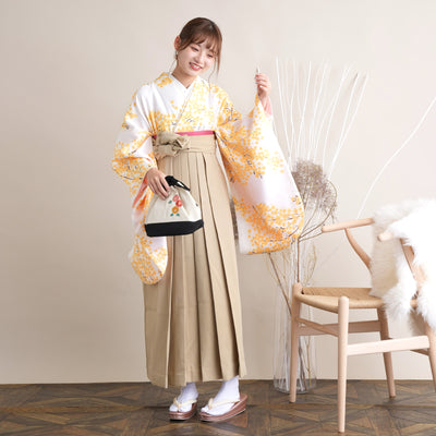 【リサイクル着物】二尺袖着物 単品  販売品 中古 USED 袴用 短丈 白 ミモザ 卒業式 （5175659400）【中古販売】