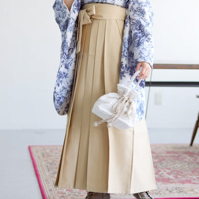 袴 2点セット 2尺袖着物 utatane 卒業式 販売 袴91-99cm（身長153-170cm）重ね衿縫い付済 （5178686301）