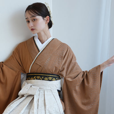 袴 2点セット 販売品 2尺袖着物  半身 月霞パイソン 砂色 袴91cm（身長153-158cm）キャメル アシンメトリー グリッター ラメ 蛇柄 重ね衿縫い付済  卒業式にも（5178728211）