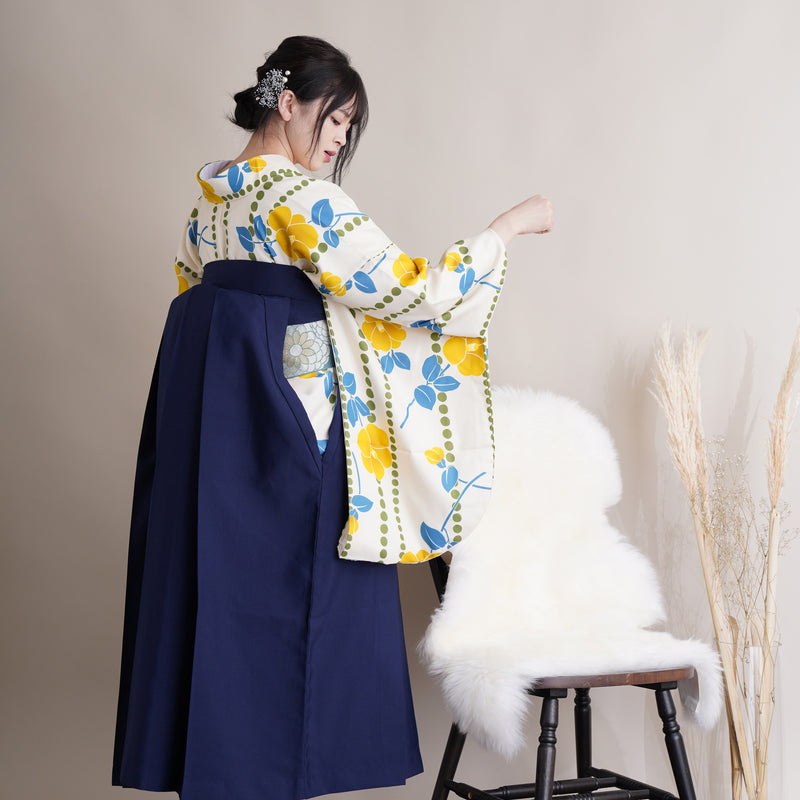 【リサイクル着物】 2尺袖着物 袴 2点セット 販売品 中古 USED 水玉 袴91cm（身長153-158cm）卒業式 大学生 ニコアンティーク（5182613111）【中古販売】