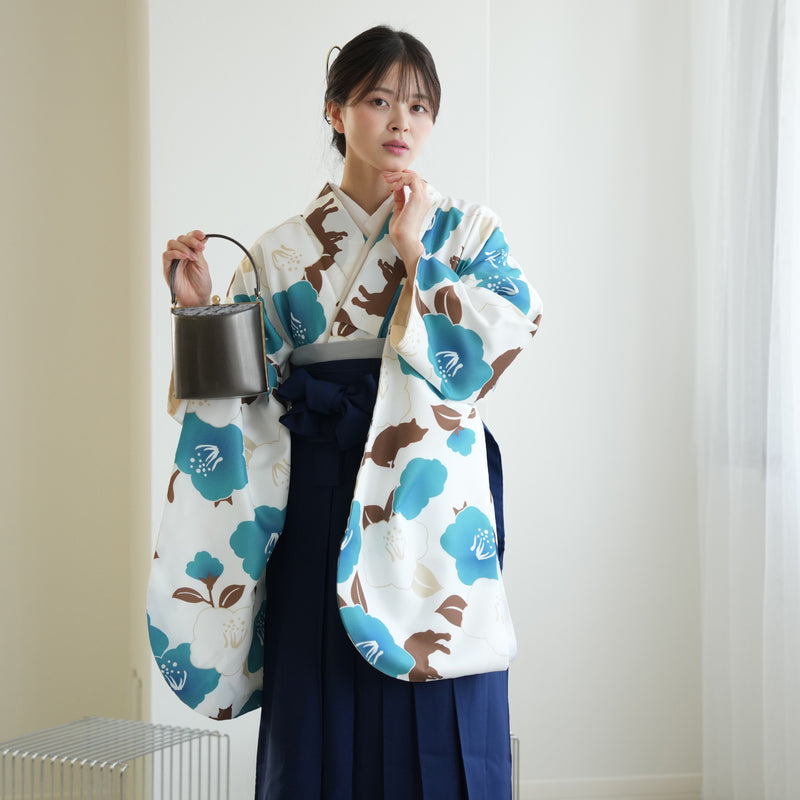 【リサイクル着物】 2尺袖着物 袴 2点セット 販売品 中古 USED 椿 猫 袴91cm（身長153-158cm）卒業式 大学生 ニコアンティーク（5182627711）【中古販売】