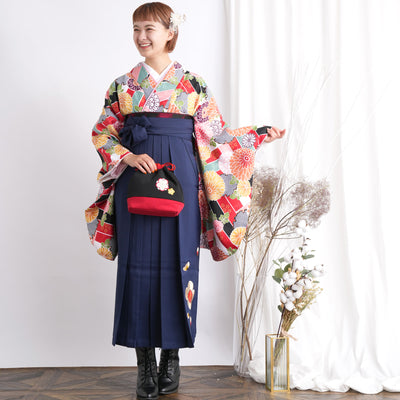 【リサイクル着物】 2尺袖着物 袴 2点セット 販売品 中古 USED 菊 雪輪 袴91cm（身長153-158cm）卒業式 大学生 ひよこ商店（5182660111）【中古販売】