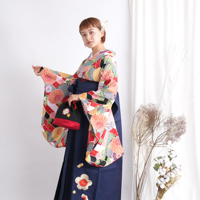 【リサイクル着物】 2尺袖着物 袴 2点セット 販売品 中古 USED 菊 雪輪 袴91cm（身長153-158cm）卒業式 大学生 ひよこ商店（5182660111）【中古販売】
